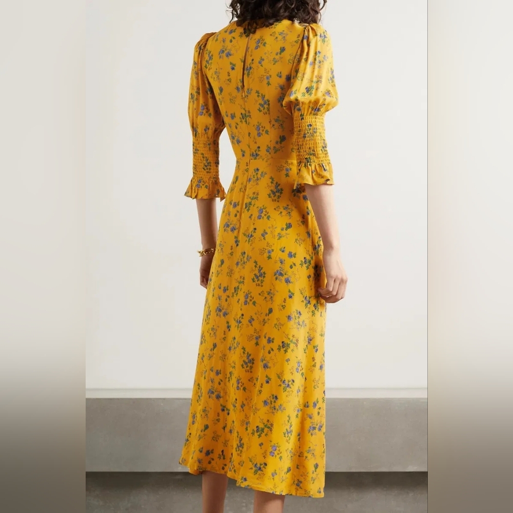 Reformation Very Beautiful Maxi Dress With Pretty Floral Print. - Picture 2 of 12